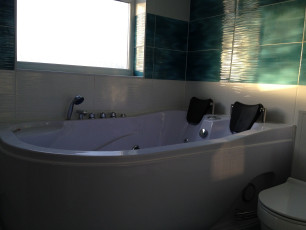 Bathroom Installations (en-suite jacuzzi,WC) - Bourne Avenue, Southgate